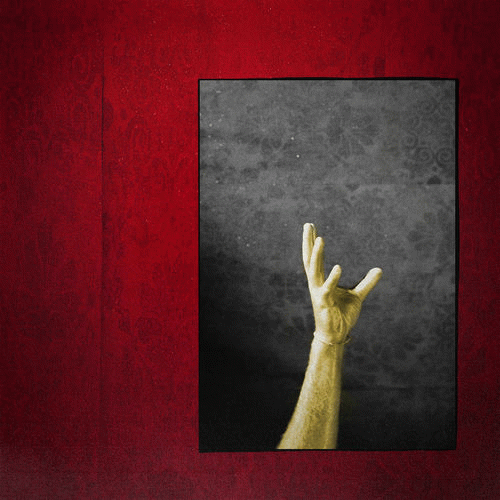 Love Is Noise : Hole in Me